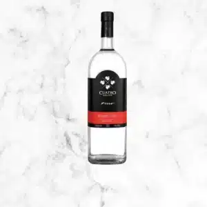 Pisco Cuatro Gallos 700 ml